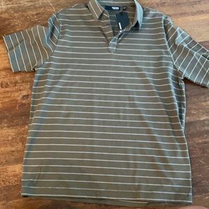 Men’s collared shirt